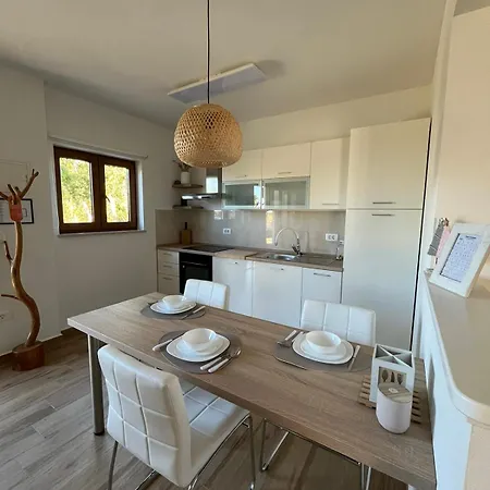 Nika Apartment *