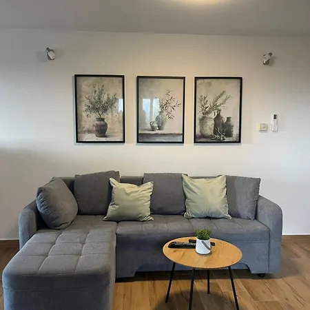 Nika Apartment